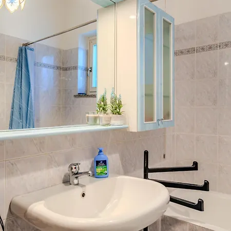 Апартаменты Casa Sul Lario By Interhome